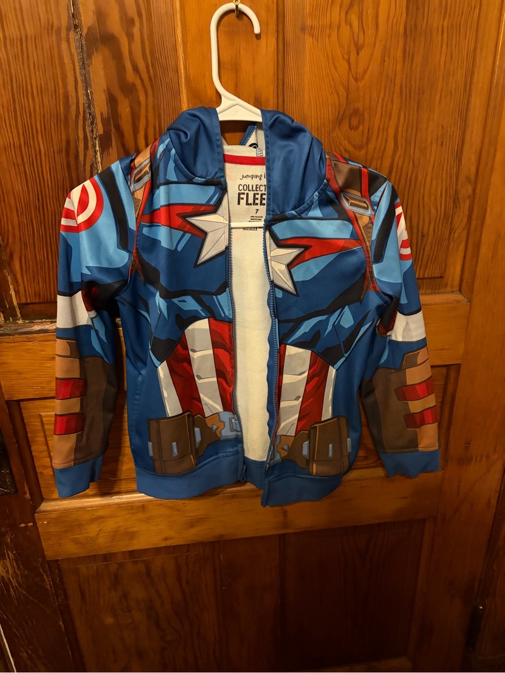 Marvel Captain America Hooded Puffer Jacket in Blue, Red, White